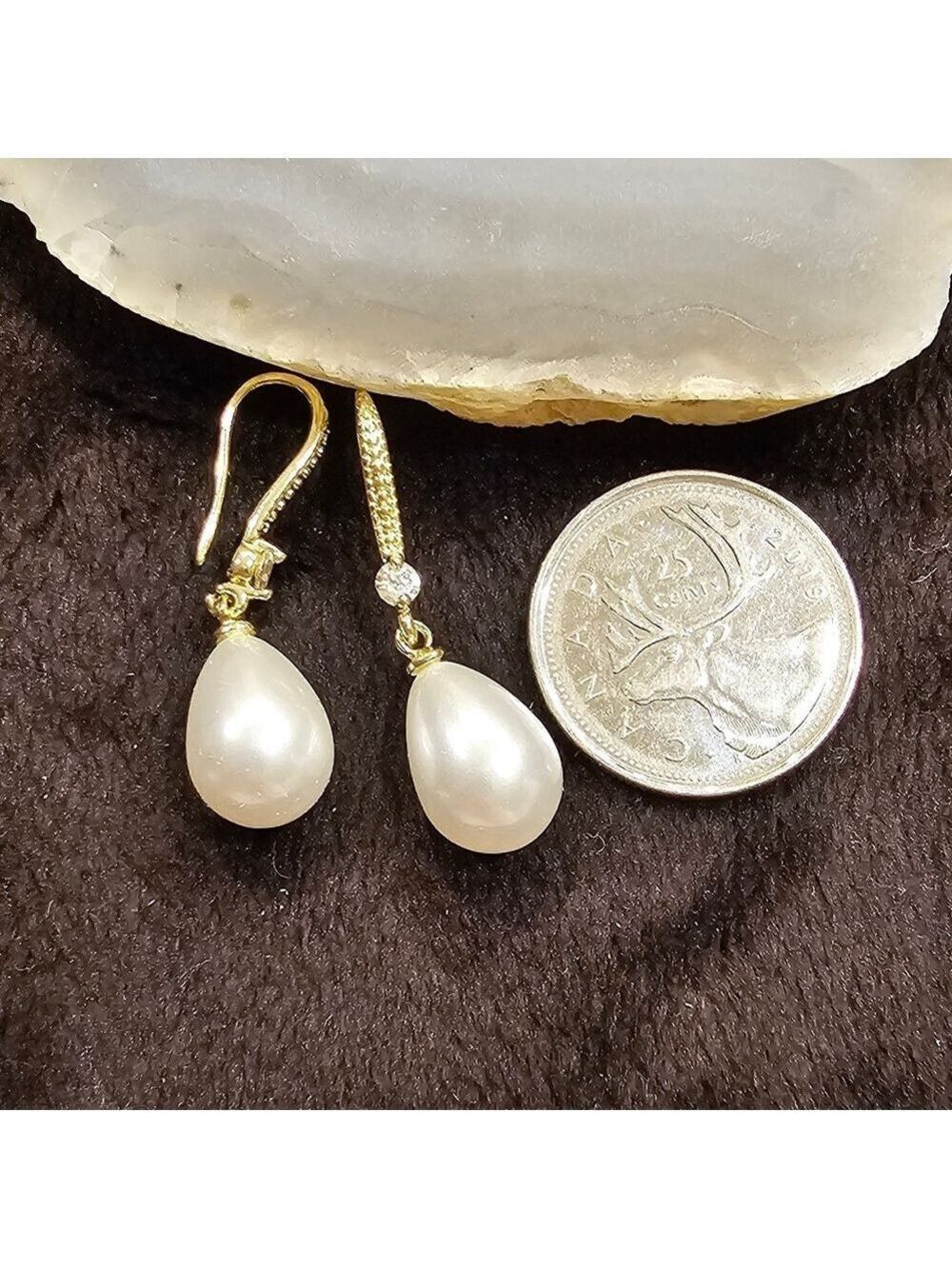 *4 for $25* WaterDrop Faux Pearl Goldtone Earrings Earrings - Picture 2 of 5